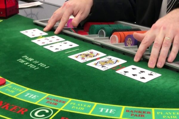 Kinh nghiệm chơi quý báu với Baccarat là gì